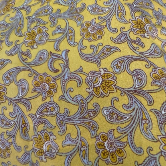 Kantha Bae Silk Shrug - Picture 3 of 4